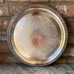 VINTAGE WM ROGERS MFG CO ROUND SERVING TRAY 171 ETCHED