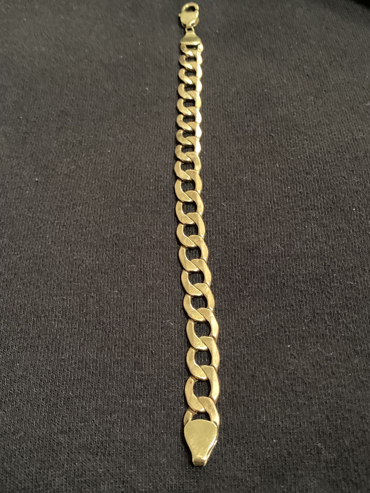 10kt Cuban Link Bracelet