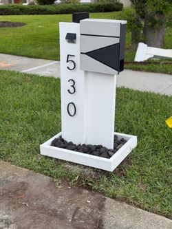 Modern mailbox!!!