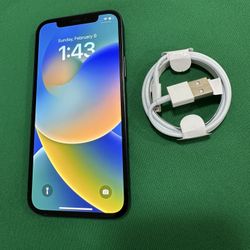 iPhone 12 5G 64 gb Unlocked Excellent Condition 