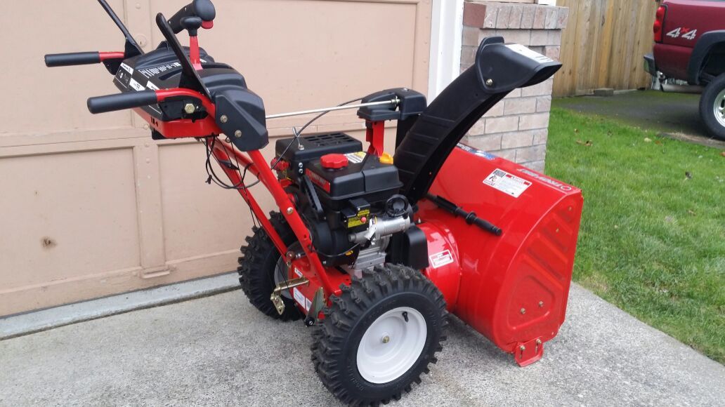NEW Troy-Bilt Storm 2620 208cc 26-in Two-Stage Electric Start Gas Snow Blower with Headlights Model #: 31BM63P3711
