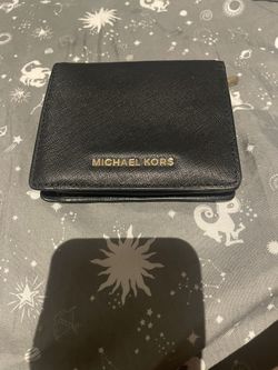 Michael Kors Mini Wallet