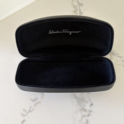 Salvatore Ferragamo. Eye Glasses / Sunglasses Case. Minimalist and refined. Black.