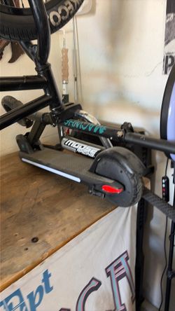Macwheel Electric scooters (not running)