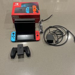 Nintendo Switch 