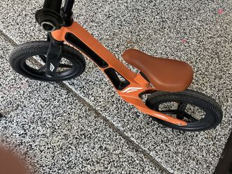 Small kids balance bike