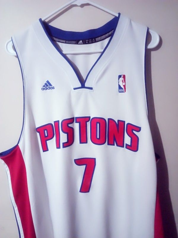 Detroit Pistons Like New Xl Brandon Knight