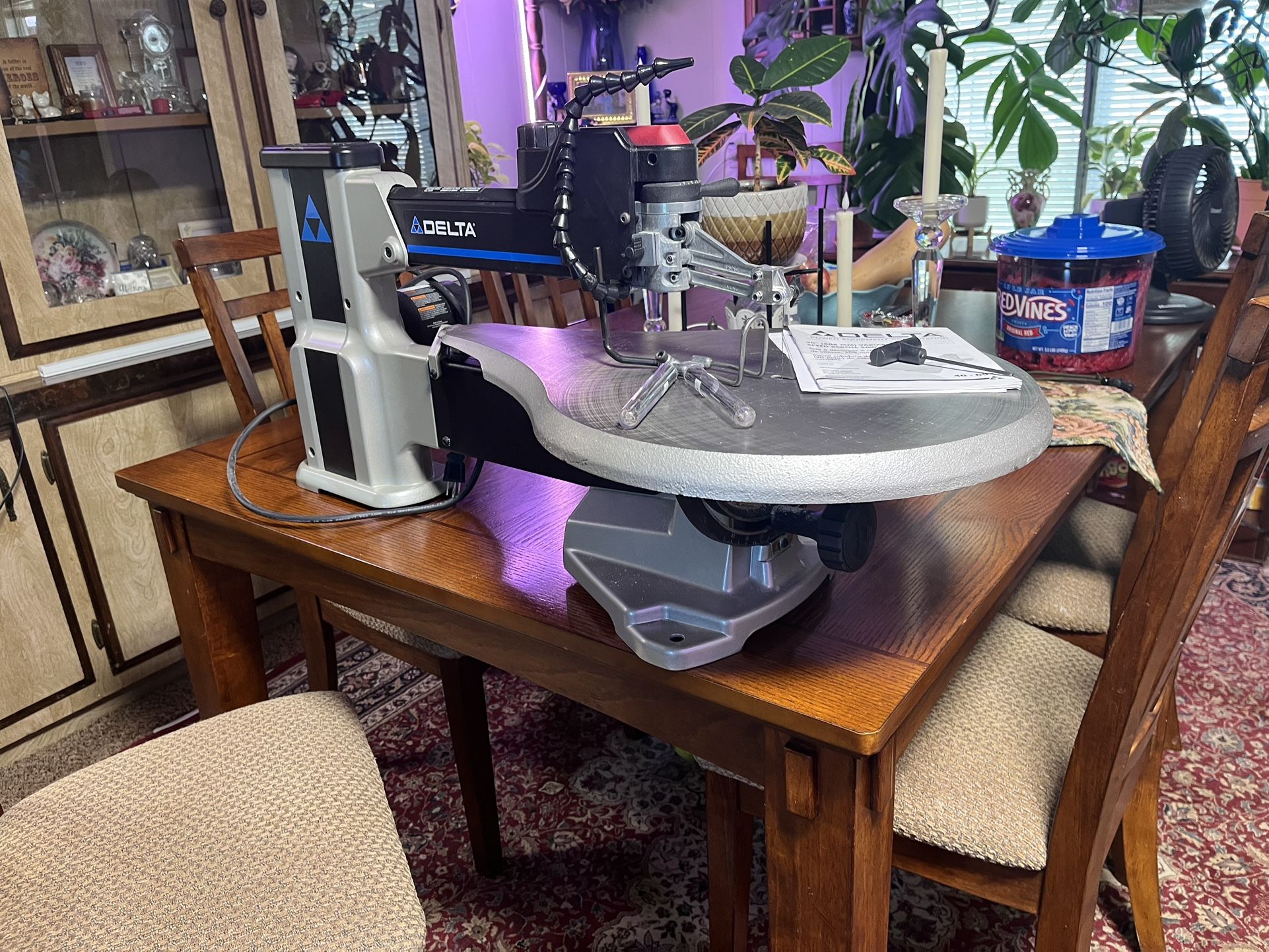Variable Speed Scroll Saw