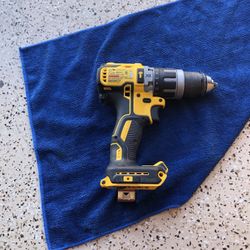 Dewalt Hammer Drill XR 20 Volt