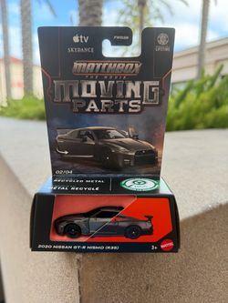 Matchbox Moving Parts 2020 Nissan GT-R Nismo R35