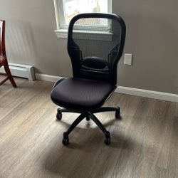 Black Office Chair – Great Condition