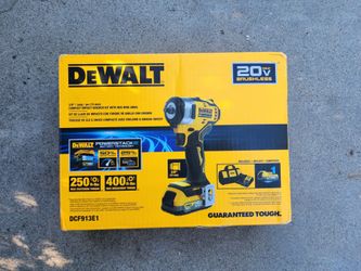 DEWALT 20V 250Ft Lbs 3/8 in Impact Wrench POWERSTACK Compact Kit (New)