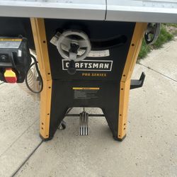 Craftsman Pro Cast iron Table Top Table Saw. 10” Blade