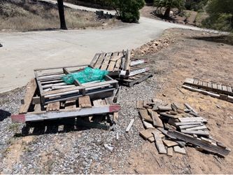 Free pallets