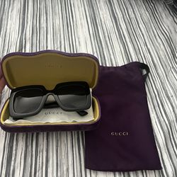 Women Gucci Sunglasses 