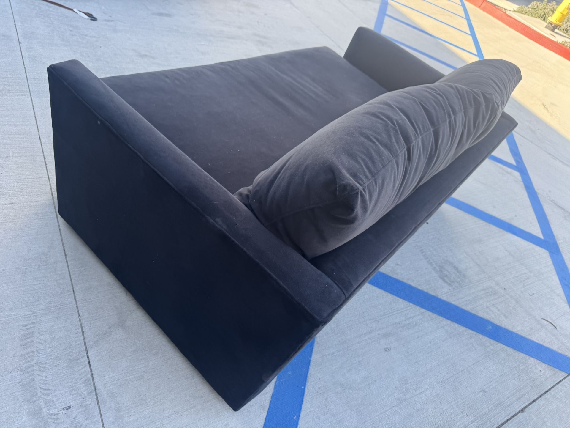 Crate&barrel Sofa $250( Black Color) Great condition