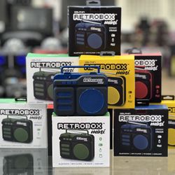   Retro Mini-Rechargeable Radio w/ Bluetooth Speaker