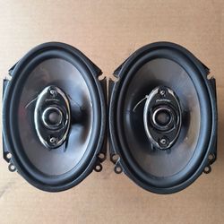 Pioneer 6" X 8" Speakers 