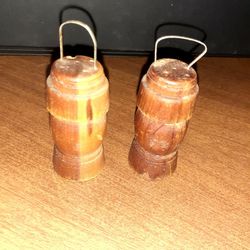 Vintage Wooden Lantern Souvenir Salt And Pepper Shakers