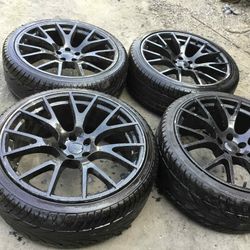 Chrysler 300  R22 Wheels 
