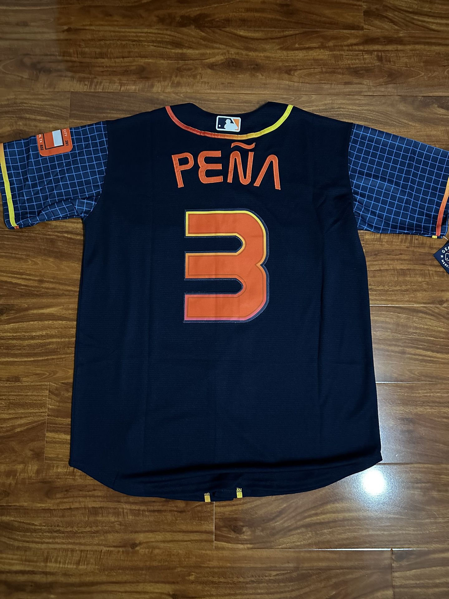 Houston Astros Space City jersey Altuve Large for Sale in Houston, TX -  OfferUp