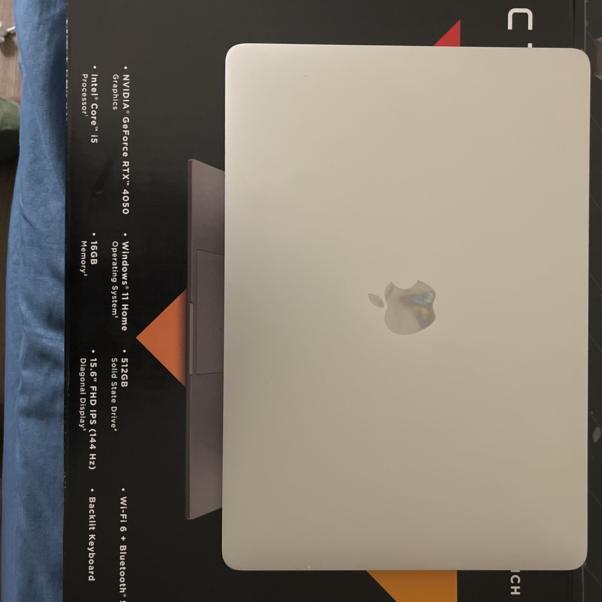 MacBook Pro Retina 13-inch (2020) - Core i5 - 8GB - SSD 256GB