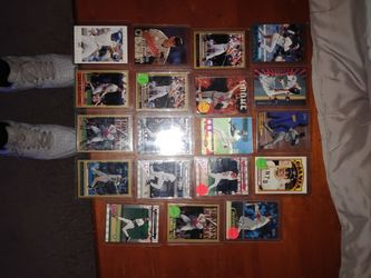 MLB Baseball Card Lot – 19 Cards