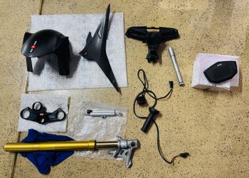 Aprilia RSV4 RF Also for RR/Tuono