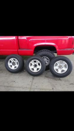 Land cruiser 4rd runner Tires