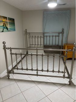 King size bedframe
