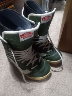 Vans snowboard boots