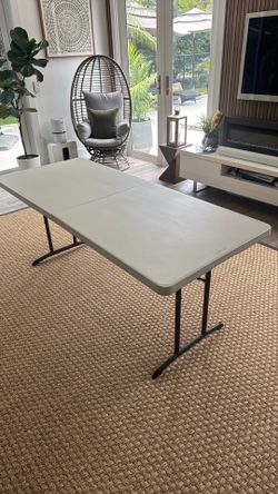 Folding Table 6 ft (lifetime)