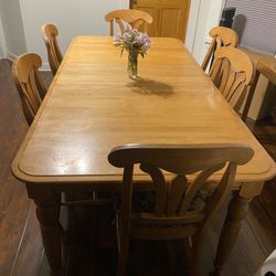 Dining Table With 6 Chairs And Side Table Included 