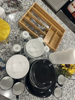 Kitchen Bowls, Cups, Plates And Silverware