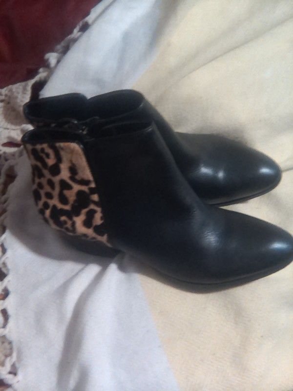 Franco Sarto Woman's New Leather Animal Print Zippered Booties Size 8M