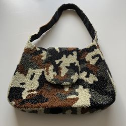Spectacular Vintage Whiz-Bang Fully Beaded Camo Handbag