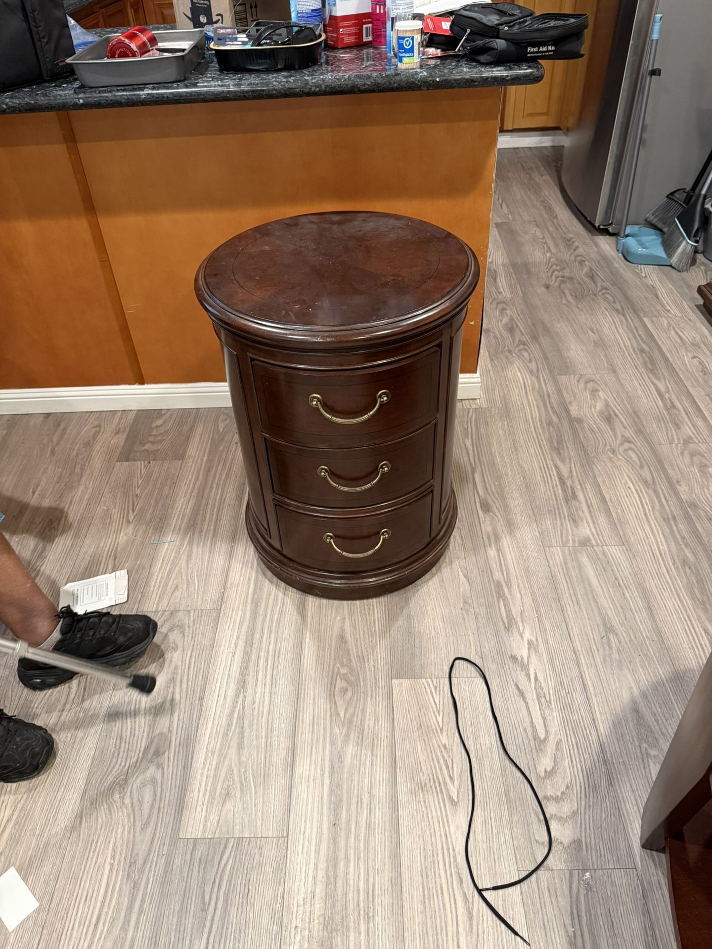 Cherrywood Finish End Table