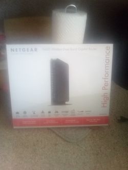 NETGEAR N600 wireless dual-band gigabit router