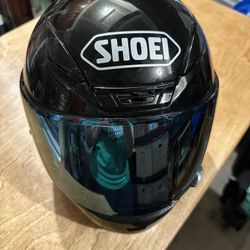 Like New Shoei Motorcycle Helmet W/CARDO Bluetooth