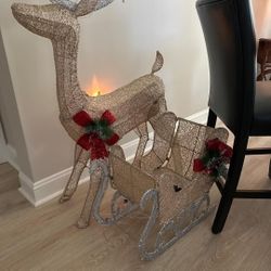 Reindeer And Sleigh (New)