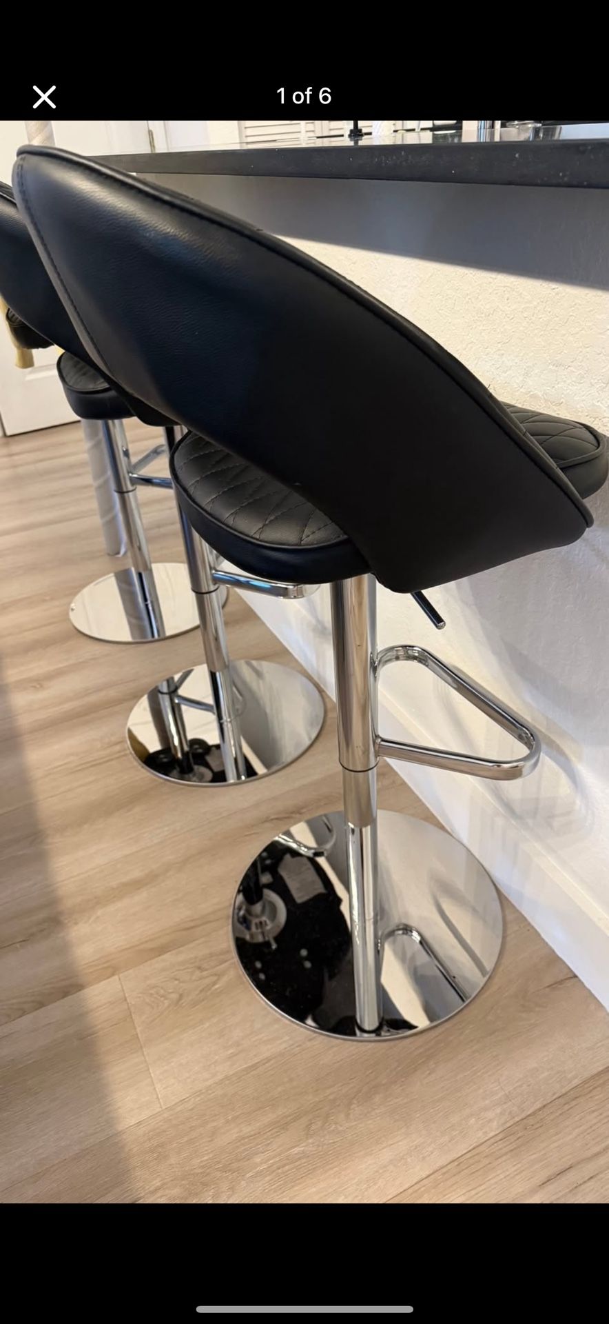 Haverty’s Bar Stool Chairs (3)