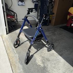 Walker / Roller w/seat