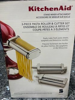 Kitchen Aid - 3 piece pasta roller & cutter (NEW)