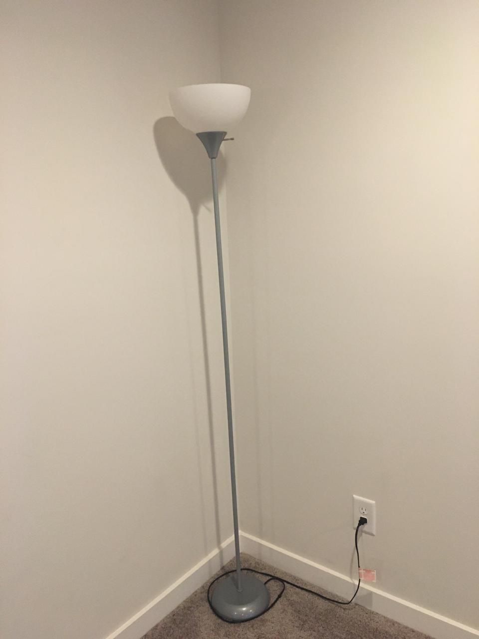 Floor lamp