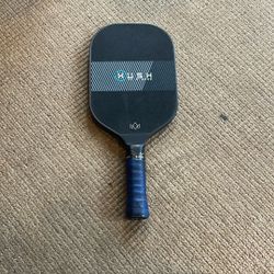 Diadem Hush  Pickleball Paddle