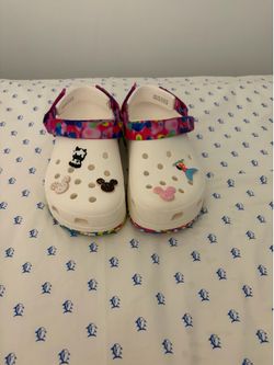 Crocs hikers NWT