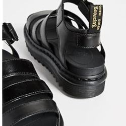 Dr. Martens Women's Blaire Fisherman Sandal, Black Brando Leather, 9M  