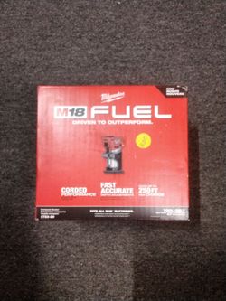 MILWAUKEE M18 COMPACT ROUTER