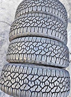275/65/20 Goodyear vendo un set de llantas usadas excelente condiciones de vida las 4 ✅🤩I am selling a set of used tires, all 4 in excellent living c