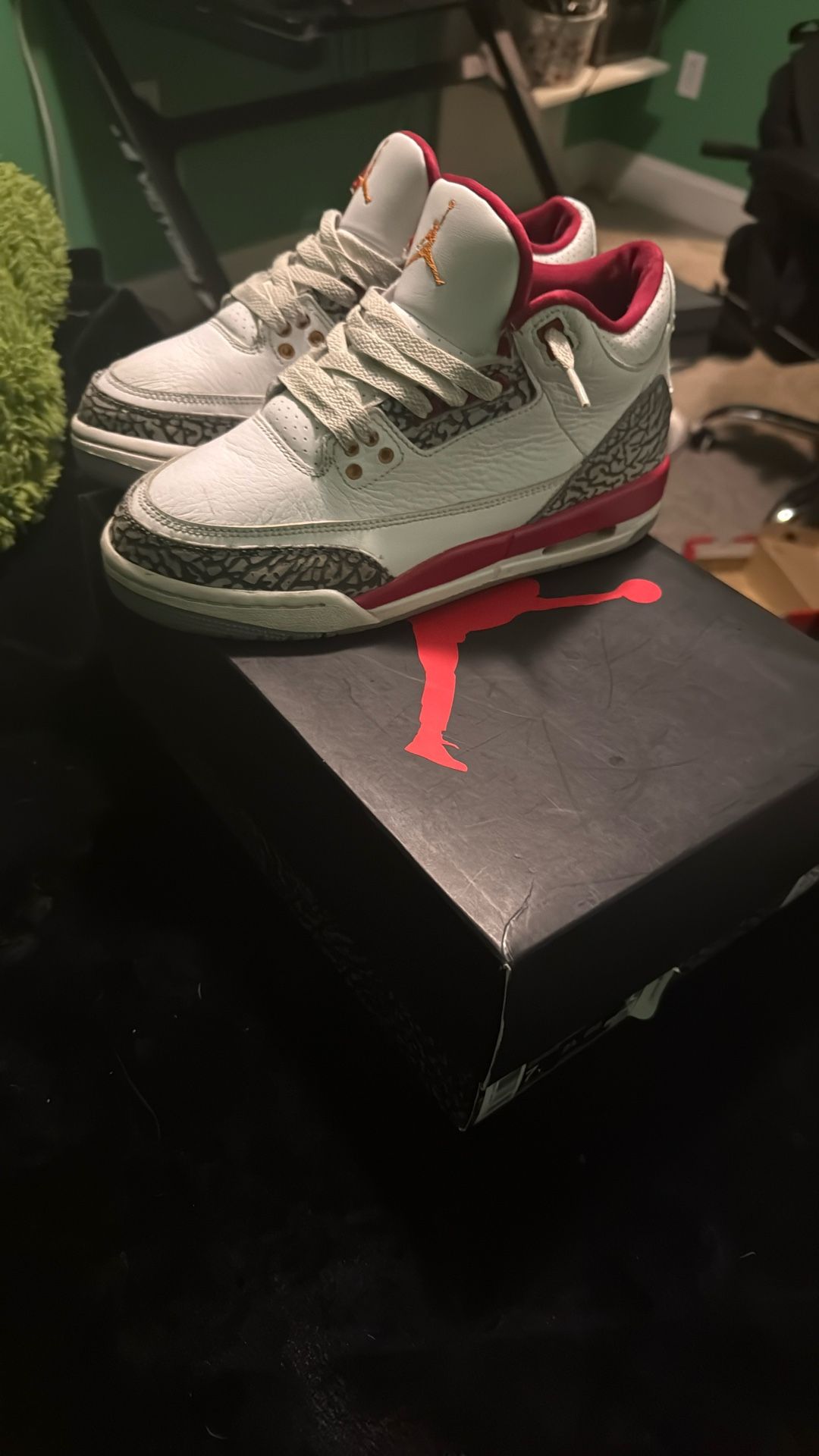 Nike Air Jordan 3 Retro Cardinal Red Men’s Size 7